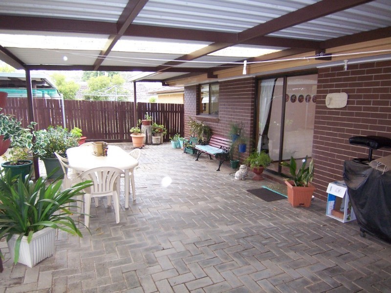 67 Gill Avenue, California Gully VIC 3556