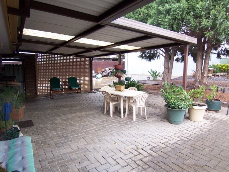 67 Gill Avenue, California Gully VIC 3556