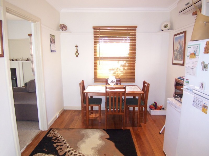 2 Carter Street, Flora Hill VIC 3550