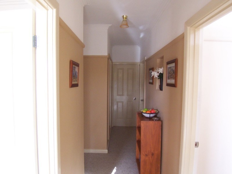 2 Carter Street, Flora Hill VIC 3550