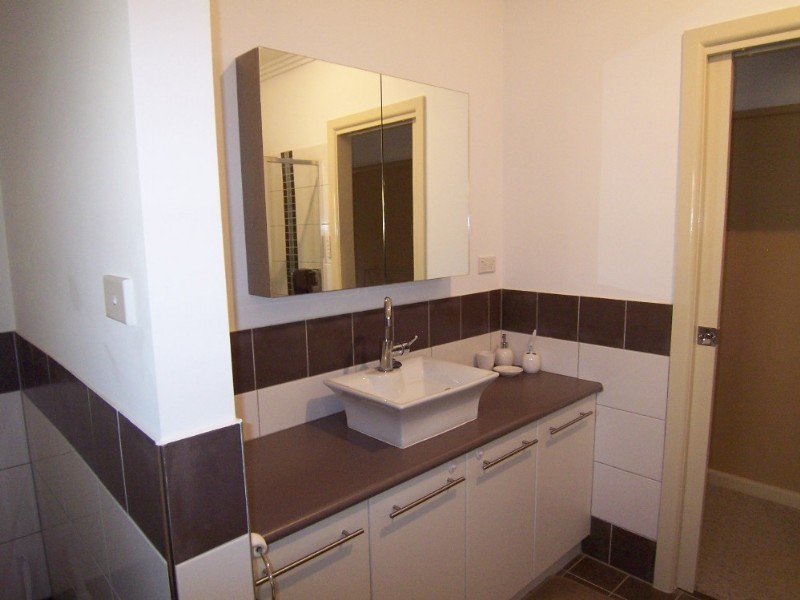 2 Carter Street, Flora Hill VIC 3550