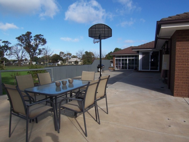 13 Belmont Street, Inglewood VIC 3517