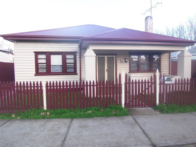 40 Havlin Street West, Flora Hill VIC 3550