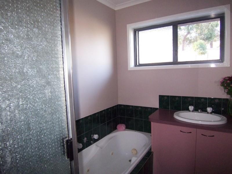 Kangaroo Flat VIC 3555