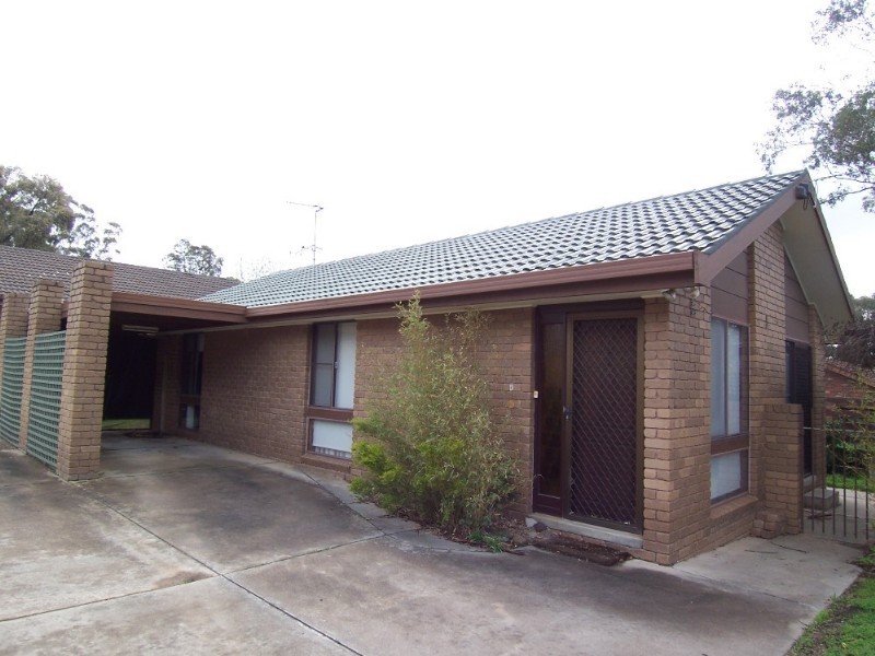 10 Sharon Street, Flora Hill VIC 3550