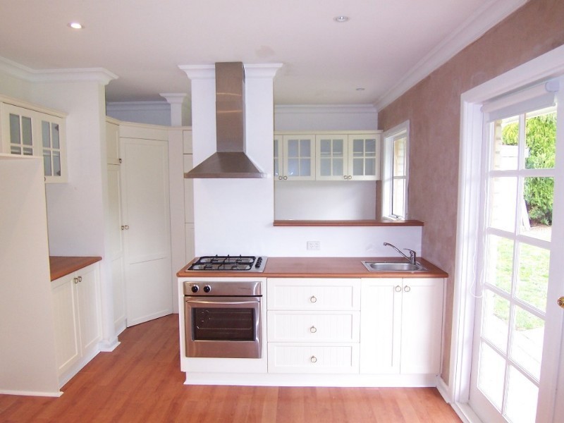 36 Steane Street, Kennington VIC 3550