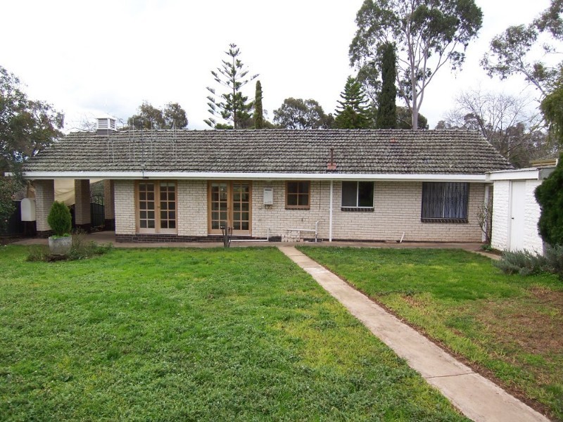 36 Steane Street, Kennington VIC 3550
