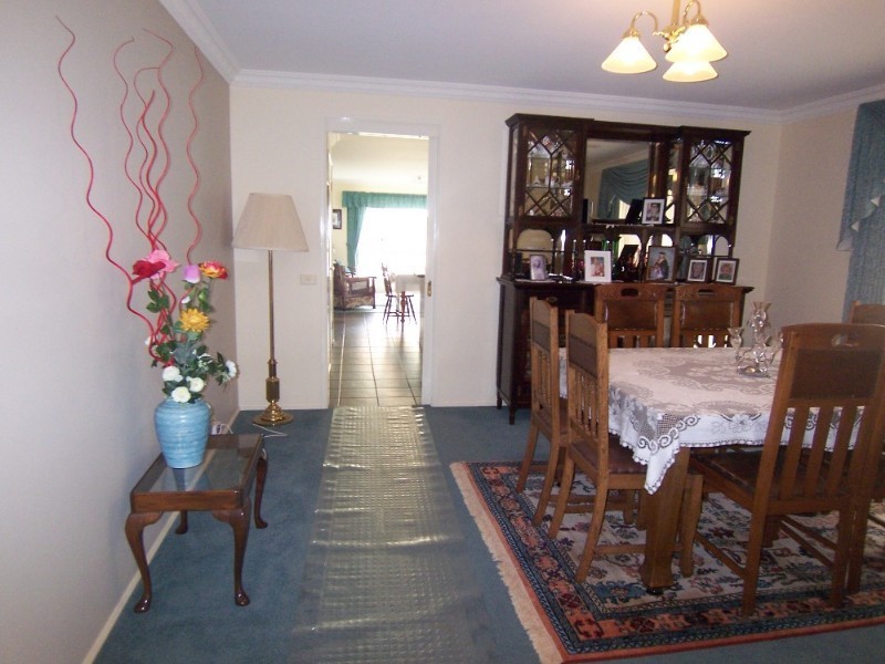 9 Penzance Avenue, Golden Square VIC 3555