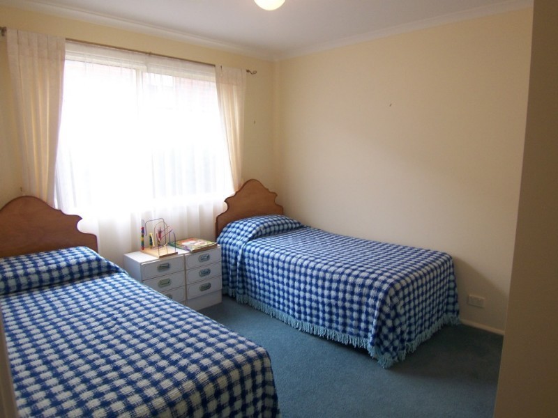 9 Penzance Avenue, Golden Square VIC 3555