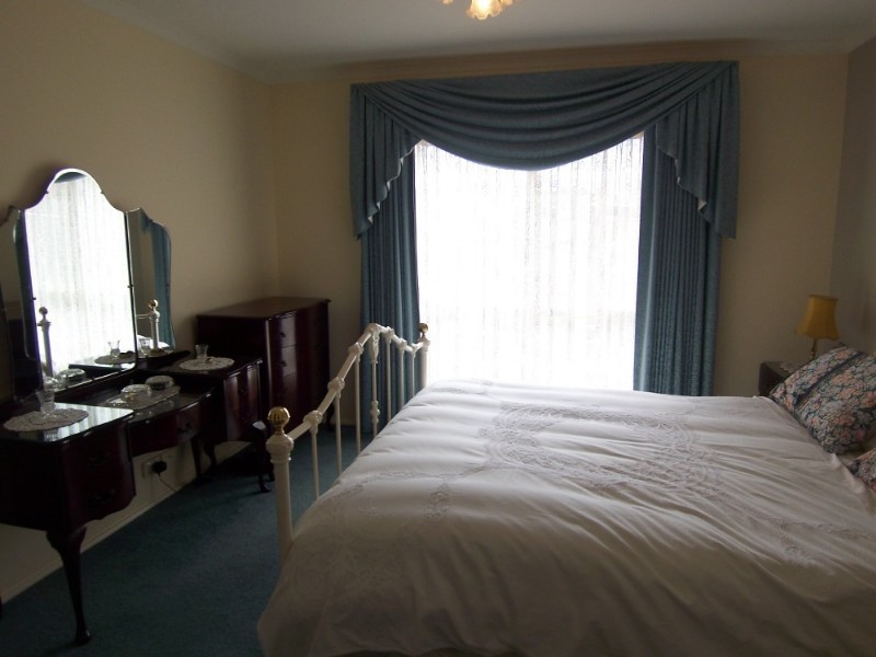 9 Penzance Avenue, Golden Square VIC 3555