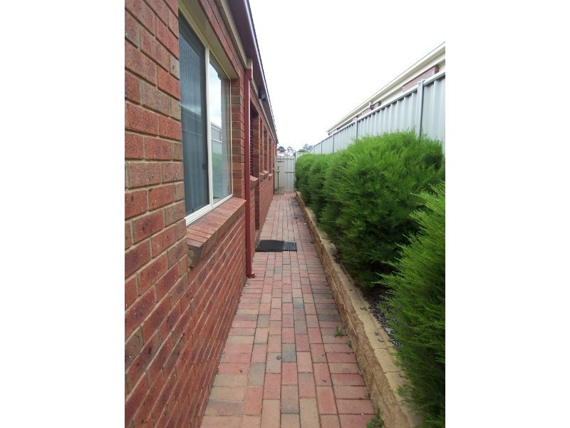 9 Penzance Avenue, Golden Square VIC 3555