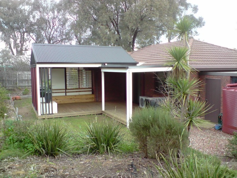 90 Browning Street, Kangaroo Flat VIC 3555