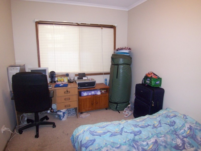 114 Crusoe Road, Kangaroo Flat VIC 3555