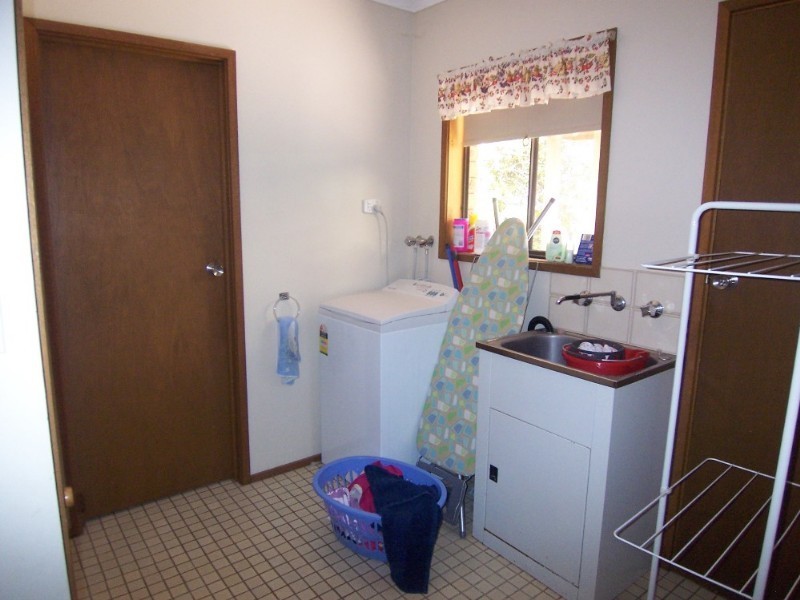 114 Crusoe Road, Kangaroo Flat VIC 3555