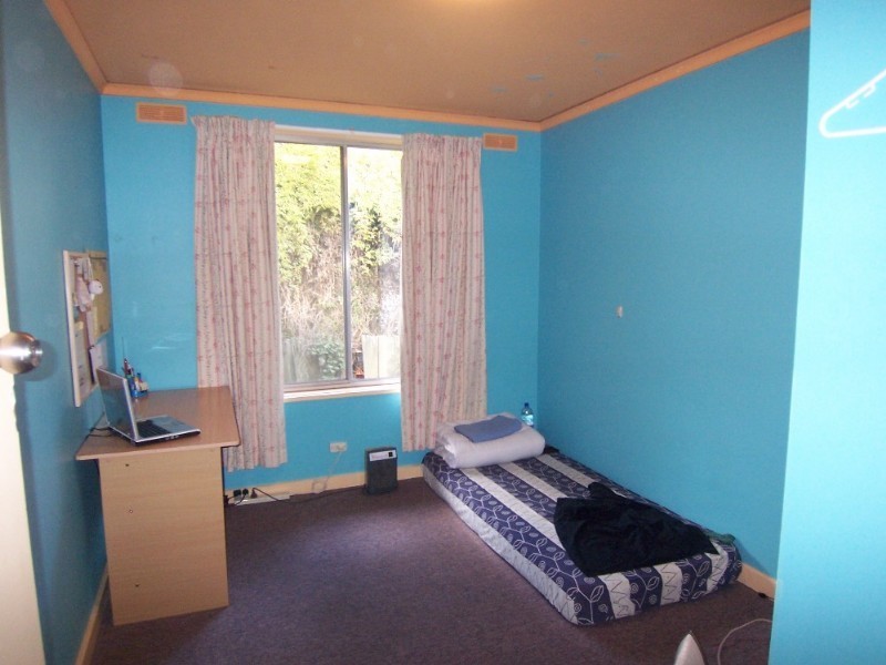 57 Race Street, Flora Hill VIC 3550