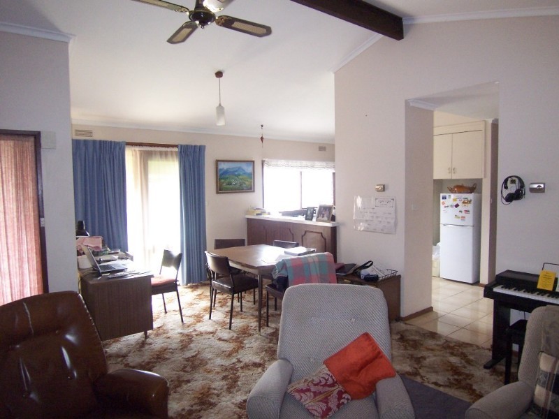 1/127 MacKenzie St West, Golden Square VIC 3555