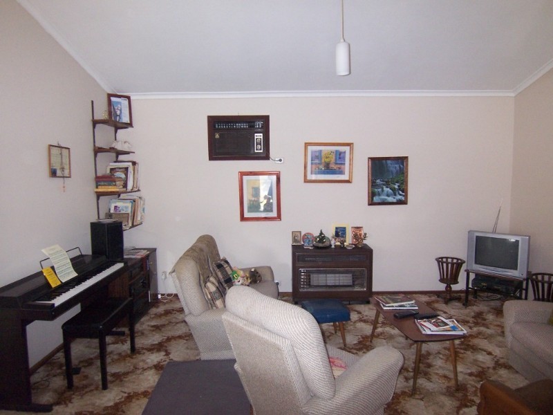 1/127 MacKenzie St West, Golden Square VIC 3555