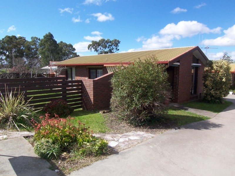 1/127 MacKenzie St West, Golden Square VIC 3555