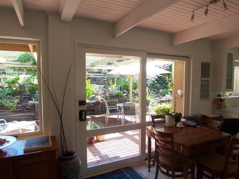 64 Race Street, Flora Hill VIC 3550