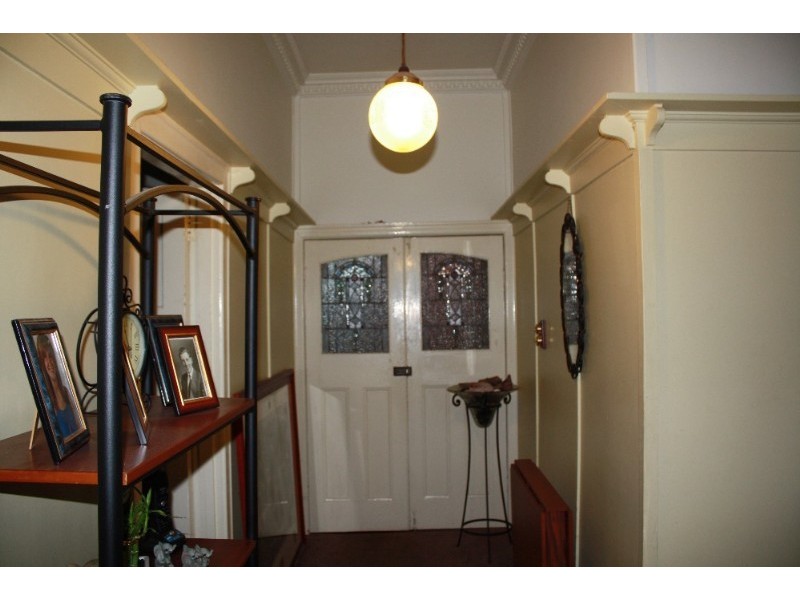 18 Bright Street, Quarry Hill VIC 3550