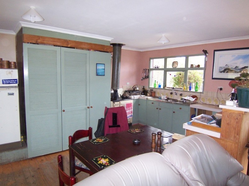 43 Curtis Road, Axe Creek VIC 3551