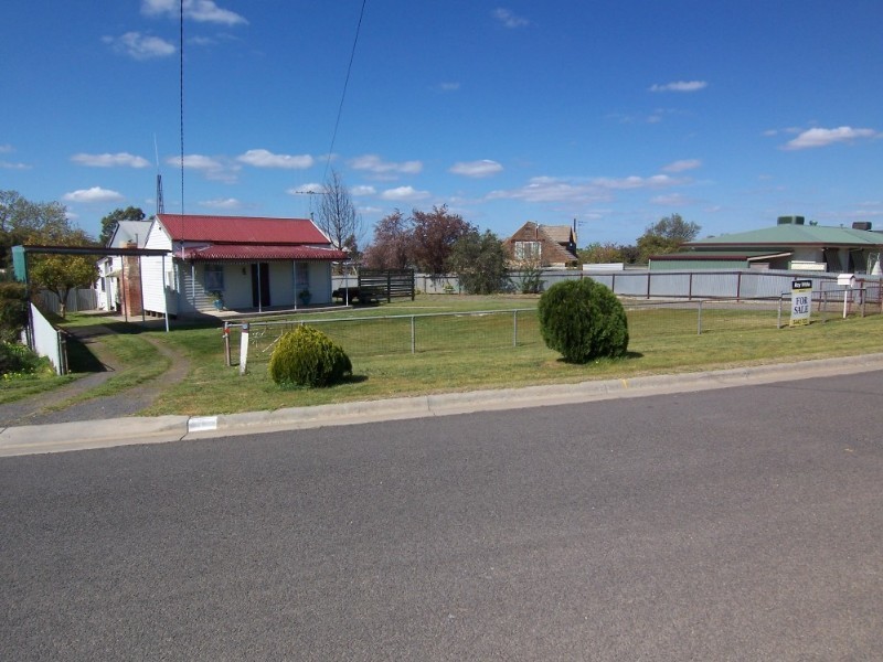 110 Wood Street, California Gully VIC 3556