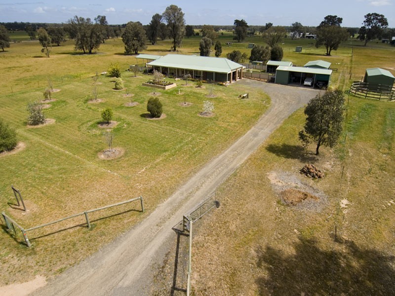 21 Glendale Drive, Bagshot VIC 3551