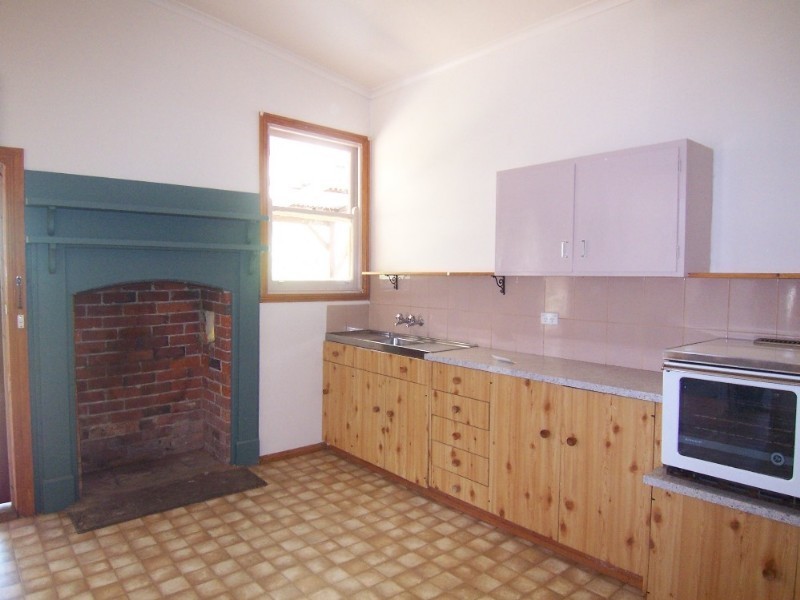 35 Greenwood Drive, Strathdale VIC 3550