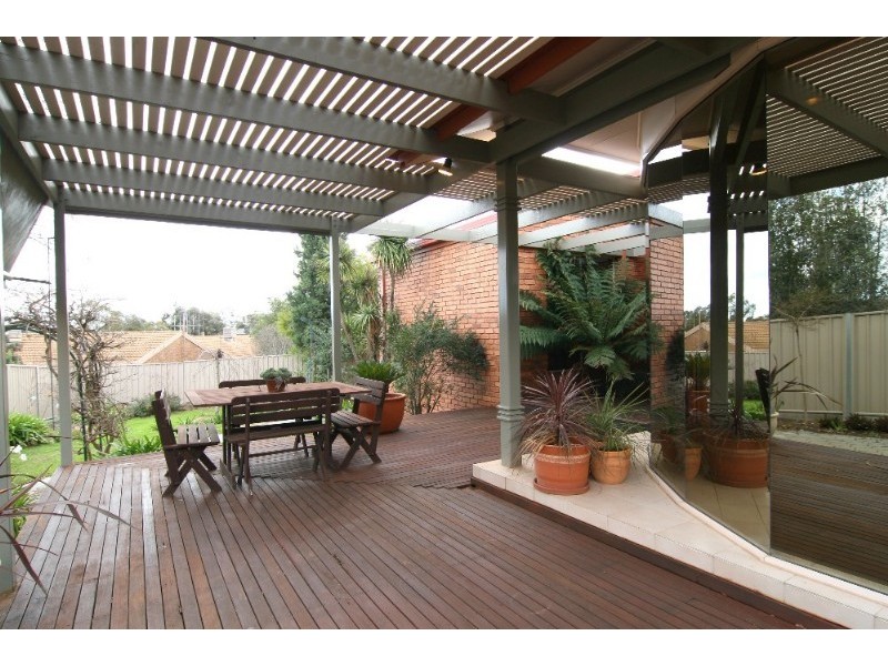 17 Mayfield Parade, Bendigo VIC 3550