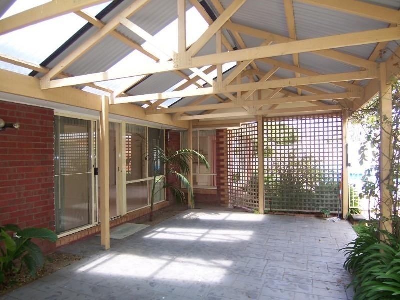 2 Centaur Close, Bendigo VIC 3550