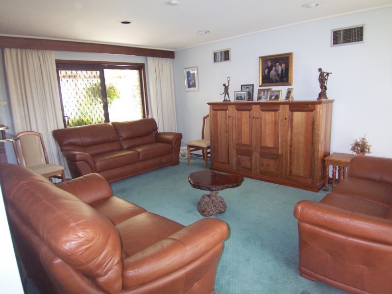 9 Kirkwood Road, Eaglehawk VIC 3556