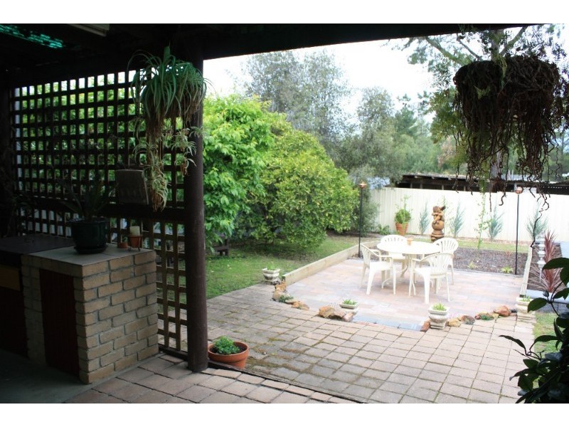 14 Nelson Street, California Gully VIC 3556