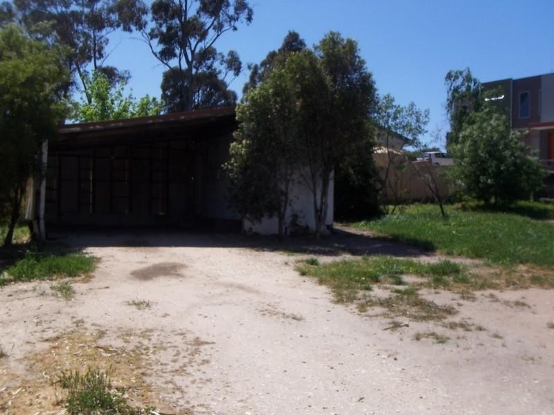 15 Towers Street, Flora Hill VIC 3550