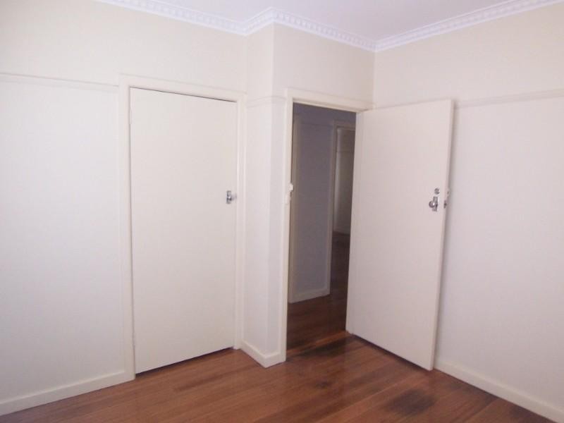 15 Towers Street, Flora Hill VIC 3550