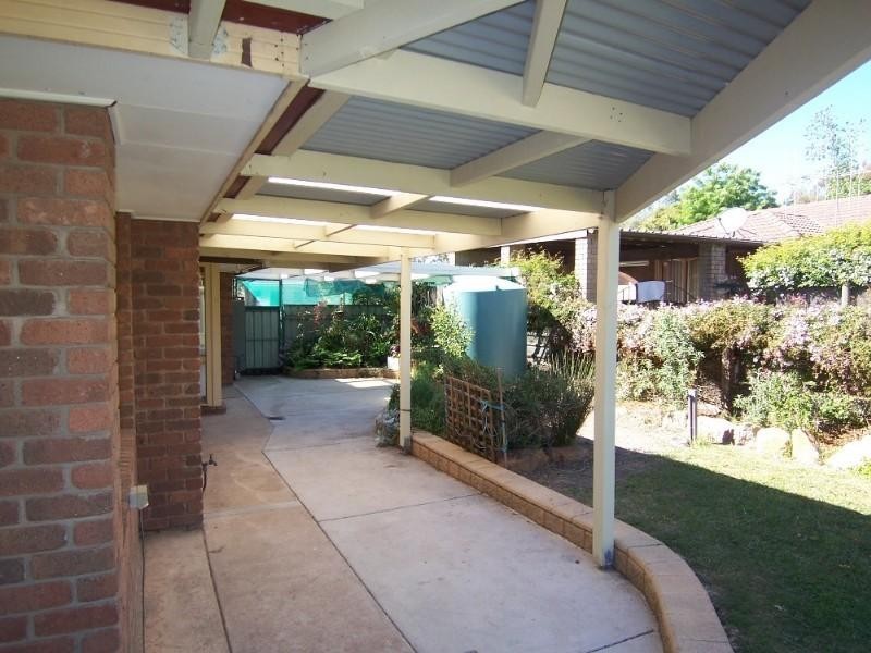 100 Crusoe Road, Kangaroo Flat VIC 3555