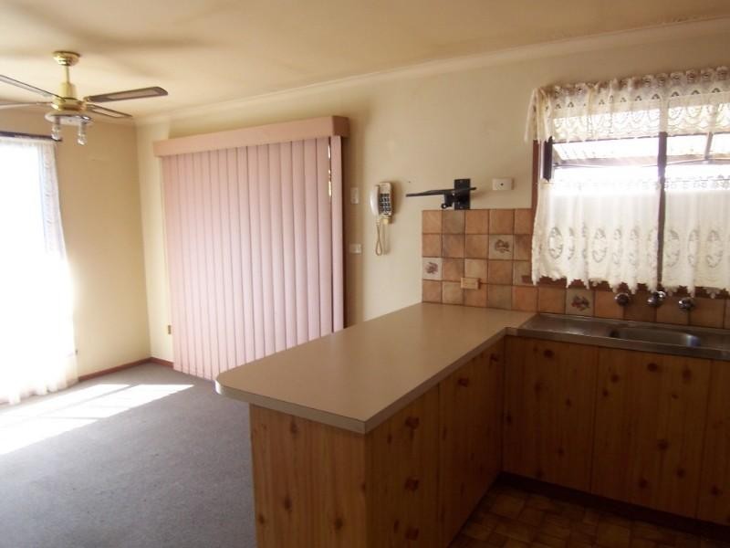 54 Thomas Street, Kangaroo Flat VIC 3555
