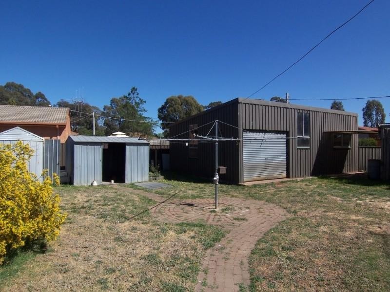 54 Thomas Street, Kangaroo Flat VIC 3555