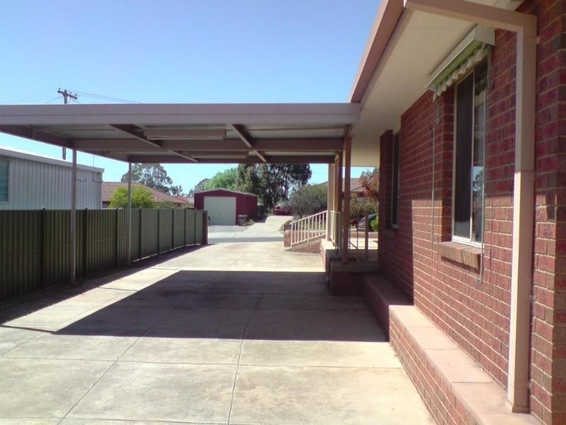 7 Collins Court, California Gully VIC 3556