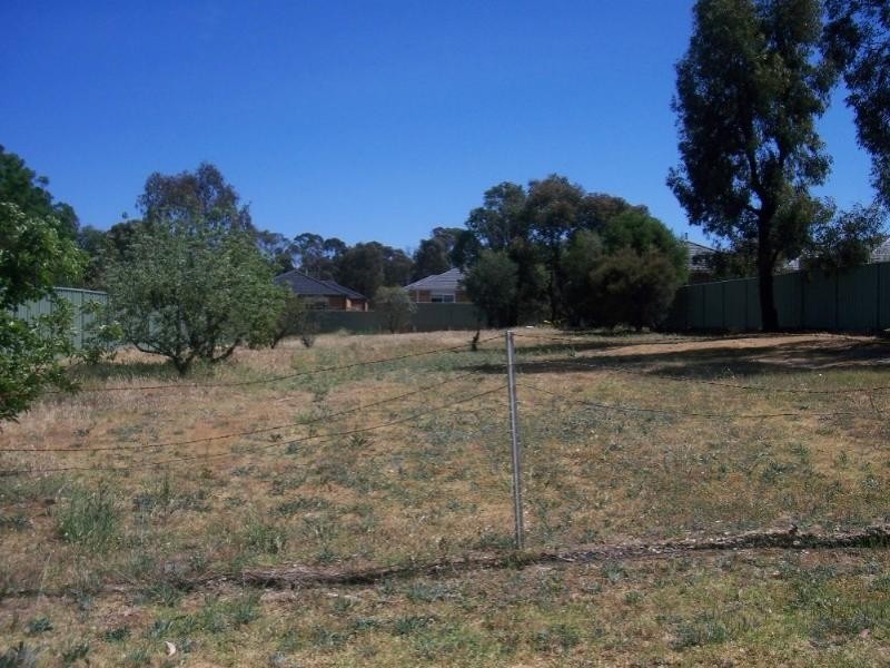 47 Orlando Street, Eaglehawk VIC 3556