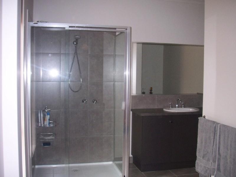 55 Browning Street, Kangaroo Flat VIC 3555