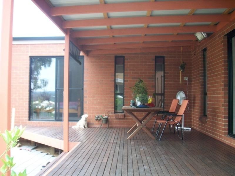 55 Browning Street, Kangaroo Flat VIC 3555