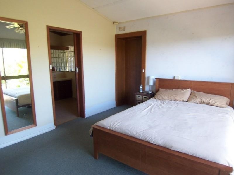 20 Harley Street, Strathdale VIC 3550