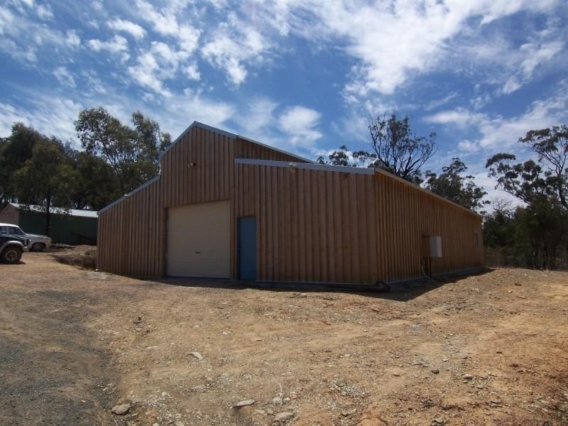 12 Czar Crescent, Eppalock VIC 3551