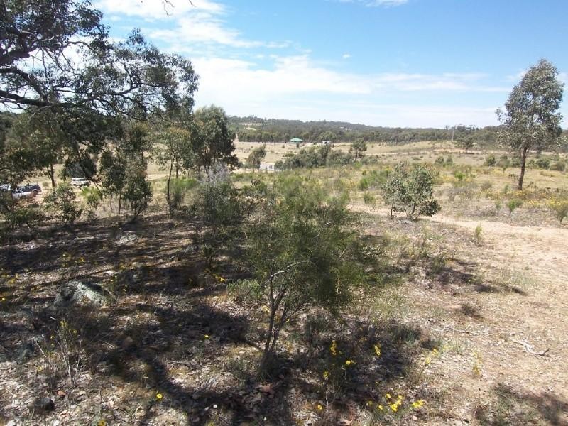 12 Czar Crescent, Eppalock VIC 3551