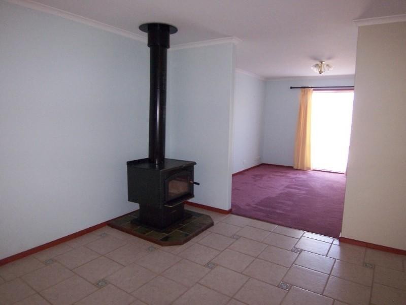 359 Station Street, Epsom VIC 3551