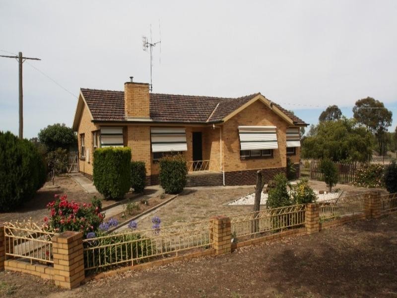 31 Moon Street, Eaglehawk VIC 3556