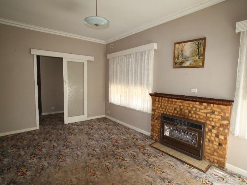 31 Moon Street, Eaglehawk VIC 3556