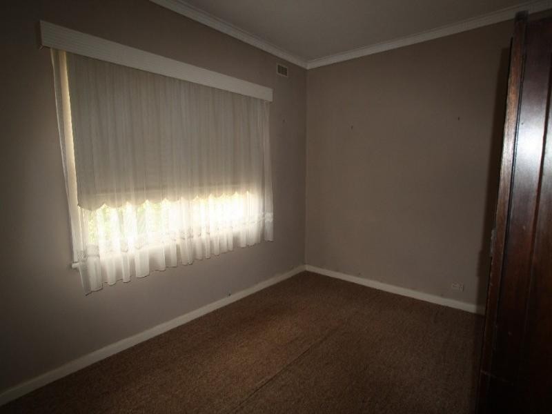 31 Moon Street, Eaglehawk VIC 3556
