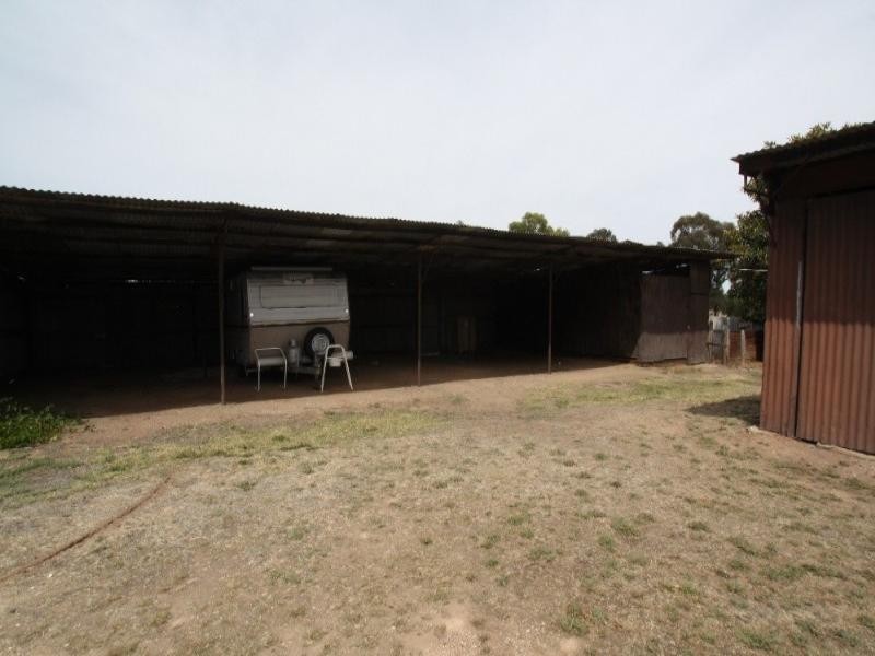 31 Moon Street, Eaglehawk VIC 3556