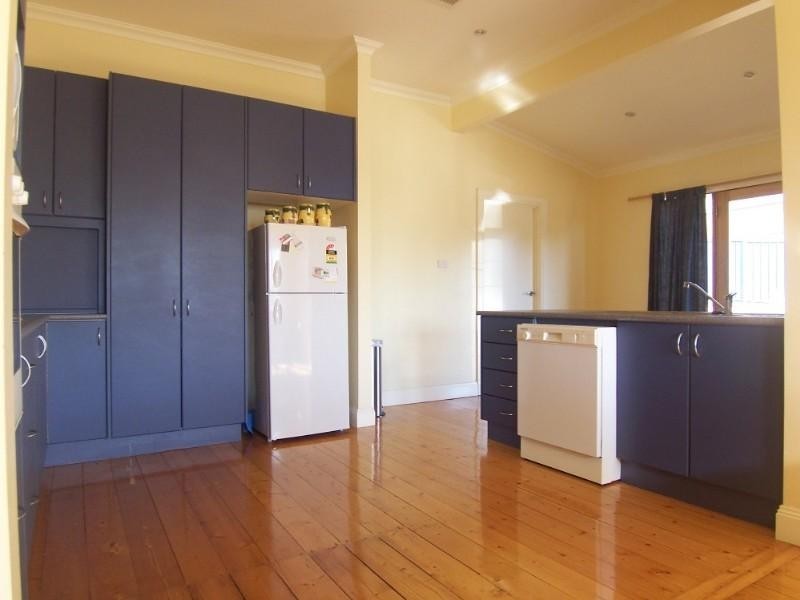56 Old High Street, Golden Square VIC 3555